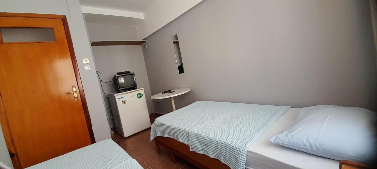 Set Arat Motel & Pansiyon Акчай Екстер'єр фото